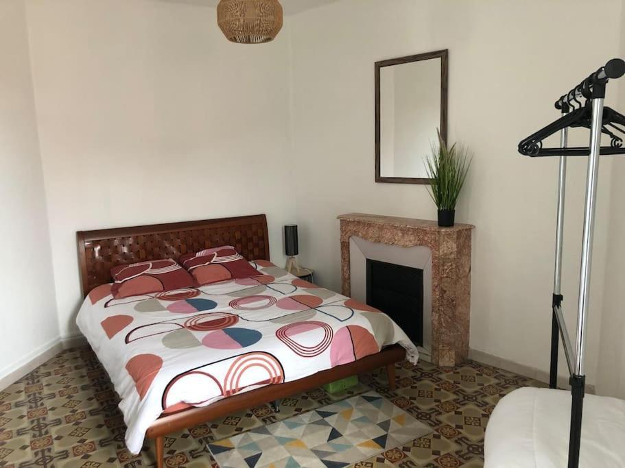 Appartement Spacieux Centre Ville Rivesaltes Exteriör bild