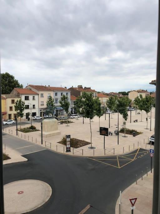Appartement Spacieux Centre Ville Rivesaltes Exteriör bild